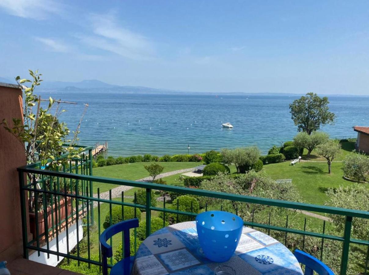 Front Lake Amazing View Manerba del Garda Eksteriør billede